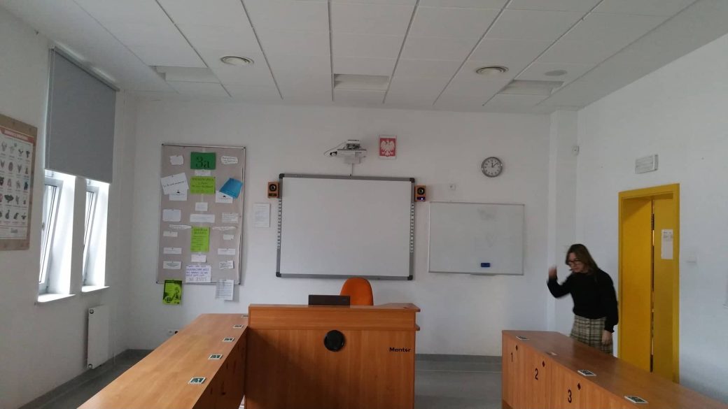 46125912_275112569814135_14844669695361024_n